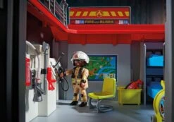 PLAYMOBIL® City Action - Mitnehm-Feuerwehrstation -Playmobil Verkaufsgeschäft 71193 pt07 1280x1280