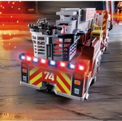Playmobil City Action - Feuerwehrauto: US-Turmleiter 70935 19 Playmobil City Action - Feuerwehrauto: US-Turmleiter 70935 -Playmobil Verkaufsgeschäft playmobil city action brandweerwagen us tower ladder 70935 4